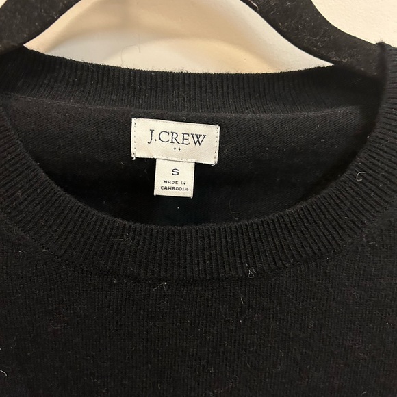 J Crew Black Knit Tunic with Petal Slits - size S - Picture 3 of 4